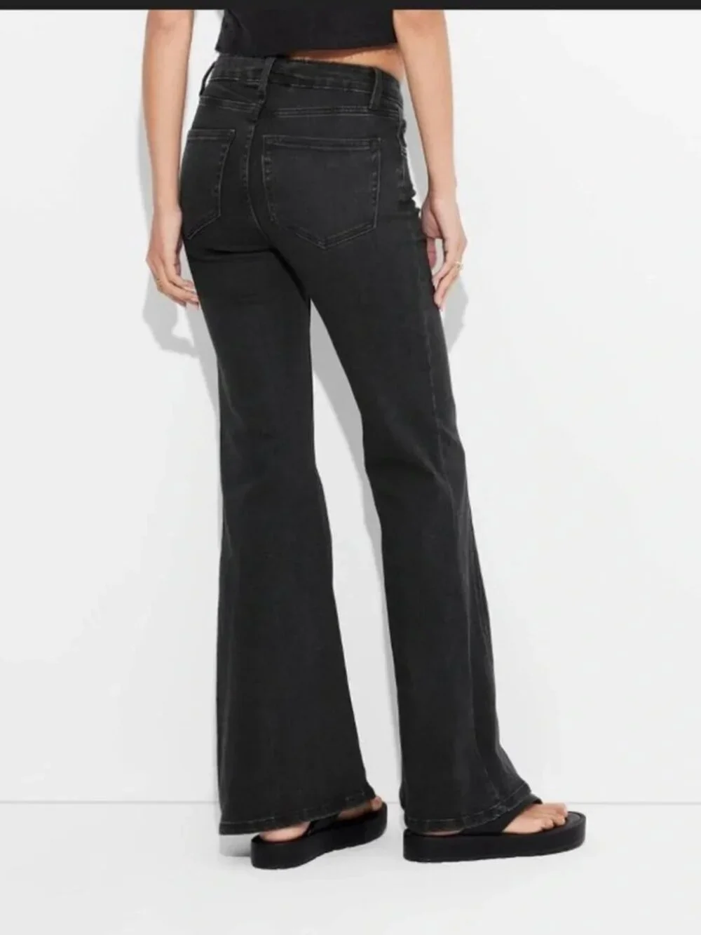 Wild Fable High Rise Acampanado de Tiro Alto Flare Jeans in Black Size 4 - Picture 2 of 12